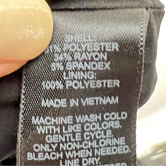 Express black straight business casual pencil skirt size 8 B121 - Picture 3 of 4